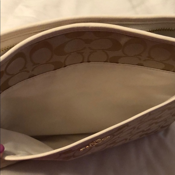 NWOT COACH small crossbody - Picture 3 of 5